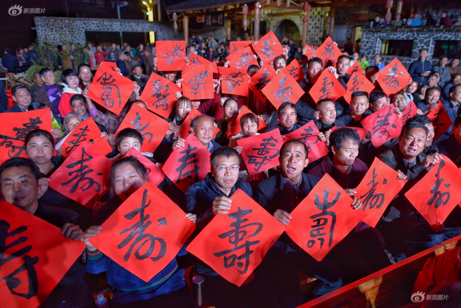 古人为什么喜欢赏月，月亮不就那样吗?