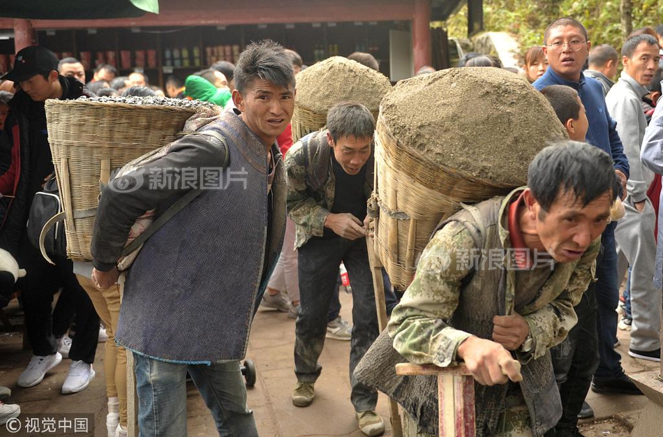 安途汽车拟减持瑞丰银行不超过2355万股，套现金额或超亿元