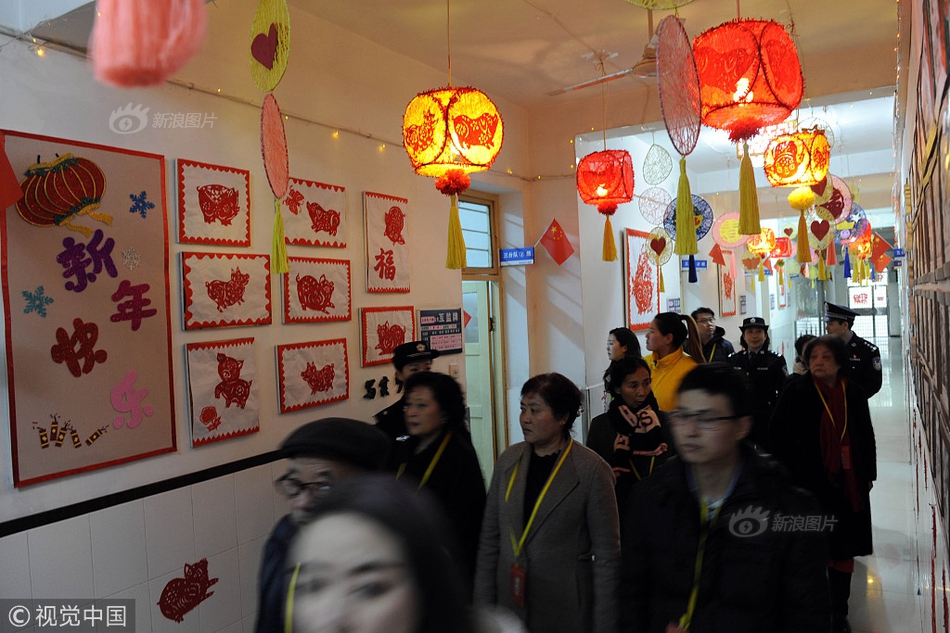a股10月“开门红” 沪指时隔十年重返3900点