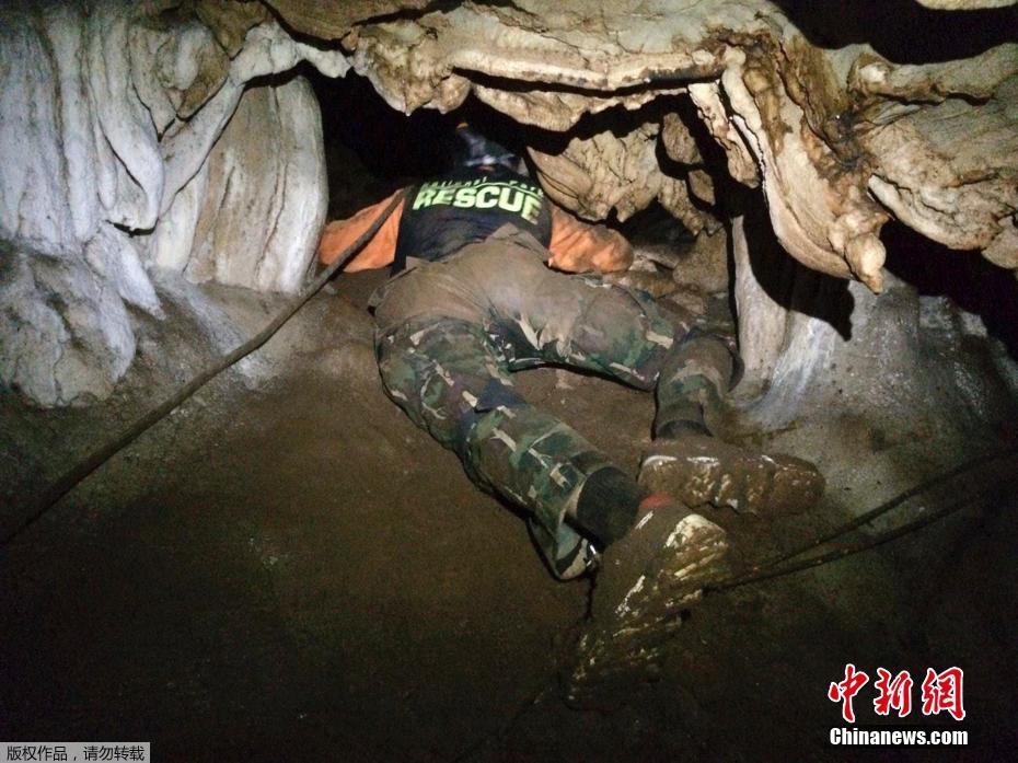 中国中冶：1月至8月新签合同额6795.7亿元 同比降低18.2%