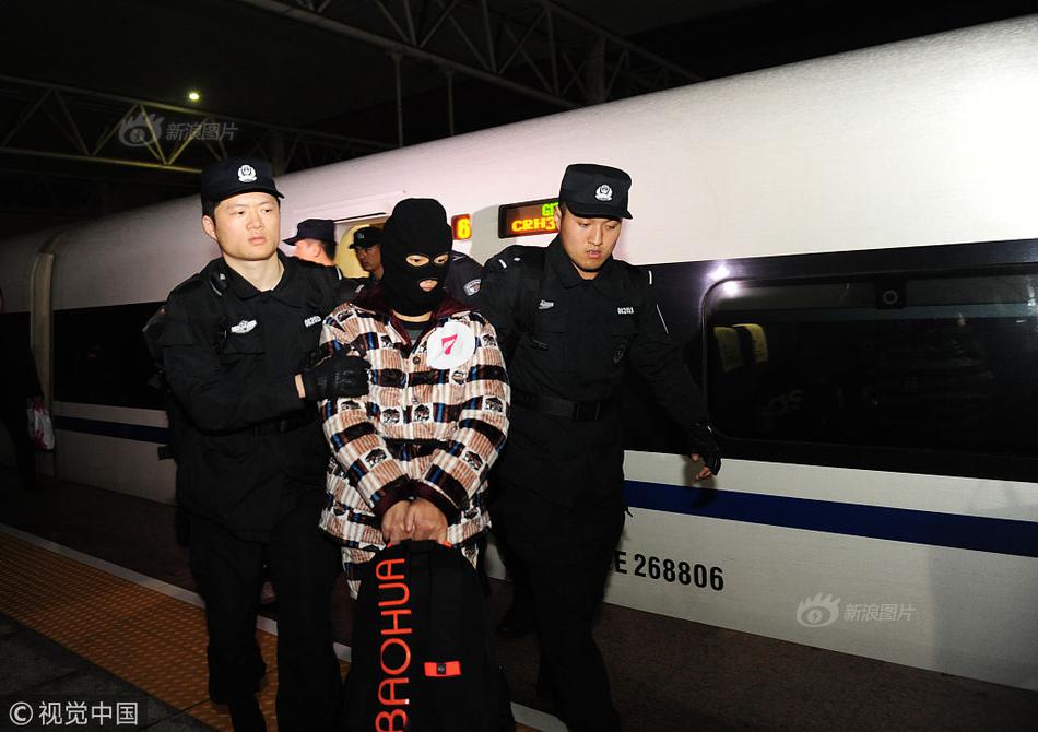 吞噬罗峰开启断东河传承考核
