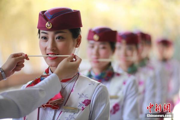万向 zincheng-w于4月10日回购54万股，耗资134.79万美元