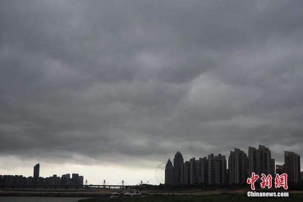特斯拉model y l离上市不远了 消息称已开始在上海超级工厂大批量生产