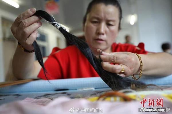 全球存储芯片涨价潮席卷深圳：模组厂利润翻倍，代理商满仓囤货