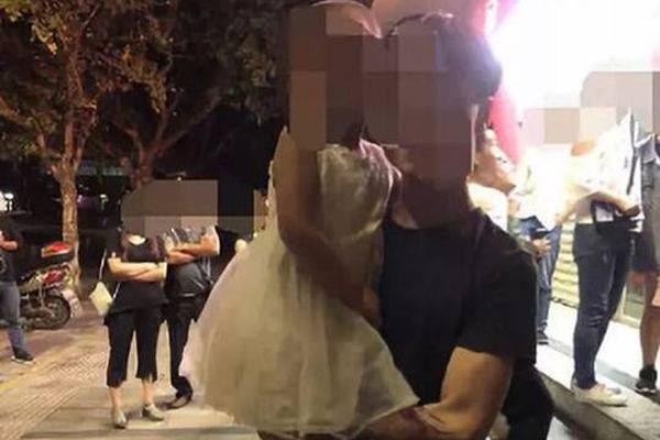ta：一场秘密谈判最终让巴萨签下罗德里