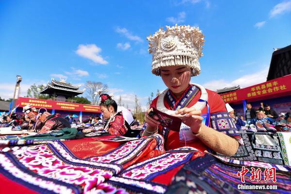 再迎布局窗口？国防军工etf（512810）下探1．8%！中国船舶、中国重工明日停牌