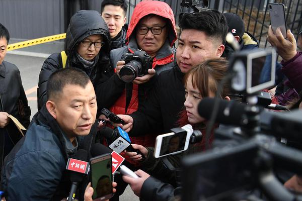单依纯演唱会让全国网友认识浐灞