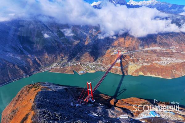 603160突发！46岁总裁涉嫌内幕交易被立案，上任还不到半年，任内公司股价飙涨32%