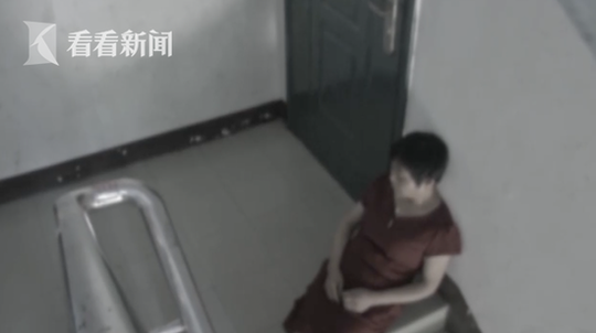 潘功胜：强化系统性金融风险的监测和评估体系