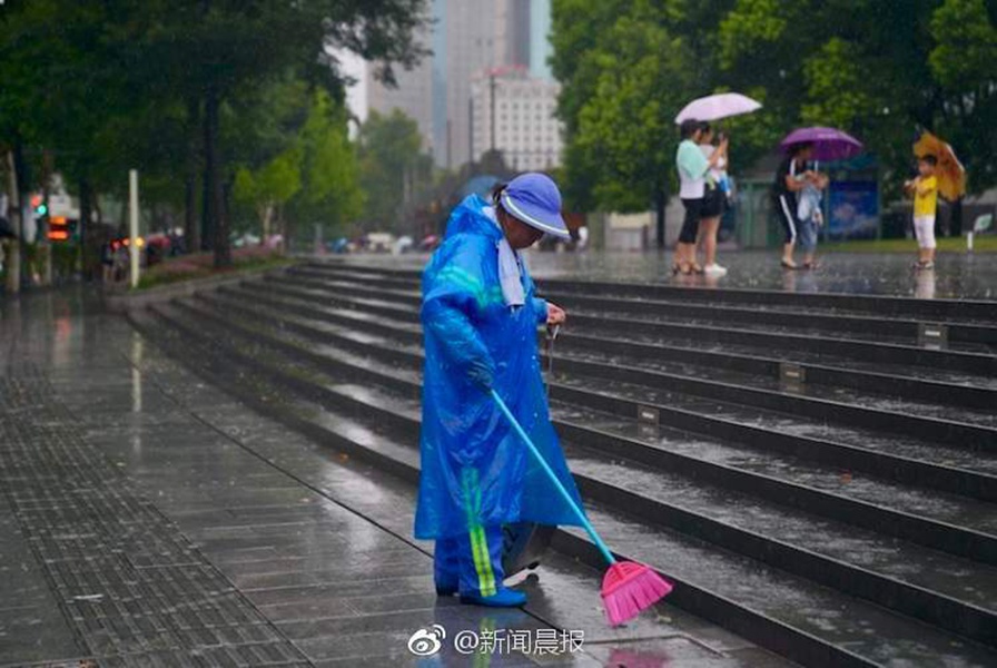 正规阅读平台中的书籍详情页