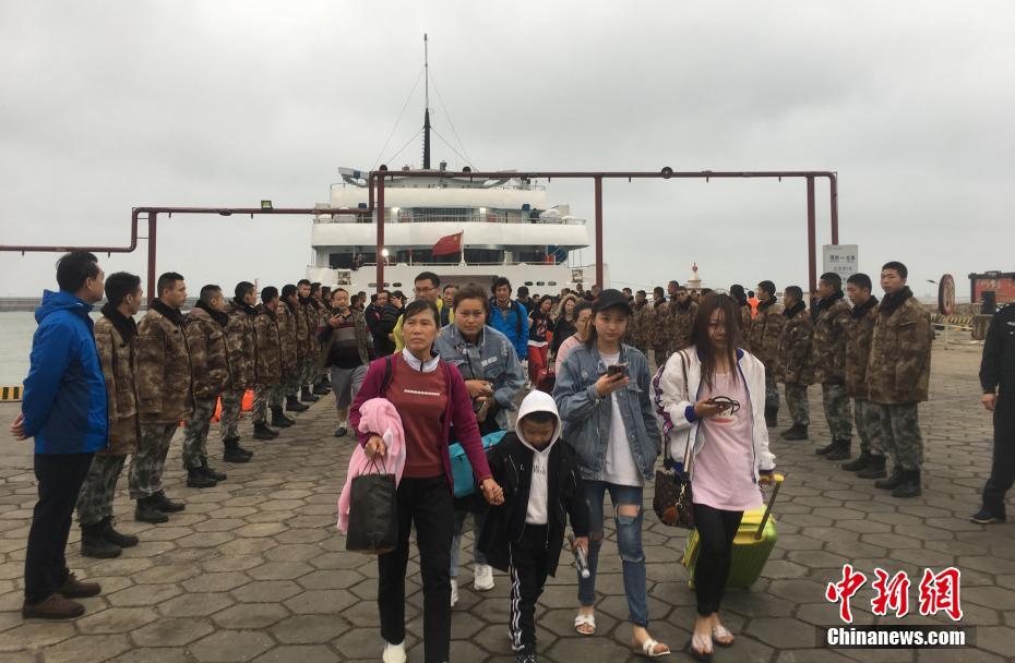 徽商期货深入羌族自治县助力乡村振兴筑牢金融安全防线